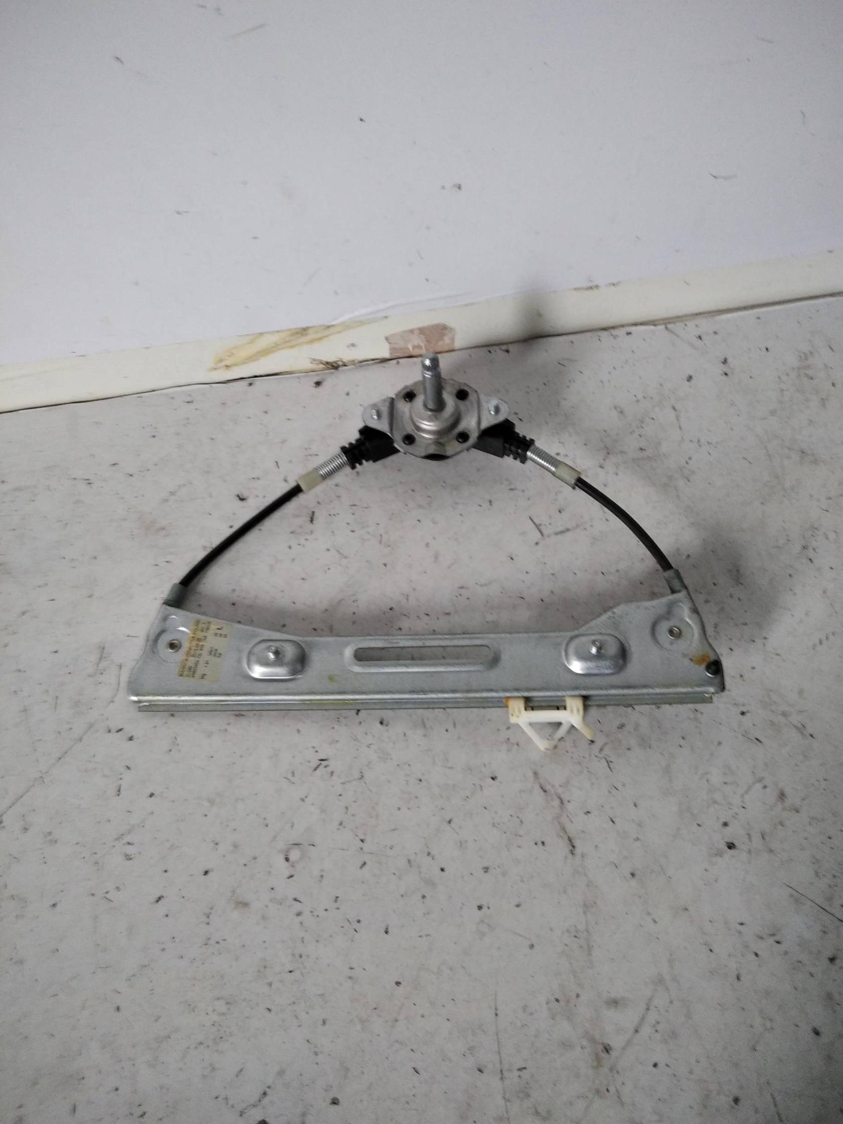 Alzacristallo porta post. sx.